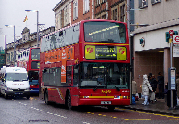 Route 83, First London, VTL1224, LT52WUJ, Wembley
