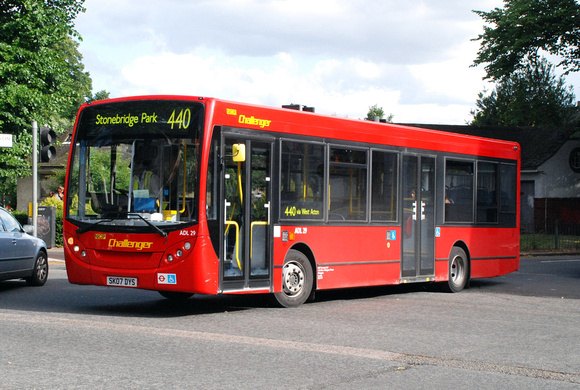 Route 440, NCP Challenger, ADL29, SK07DYS, Chiswick