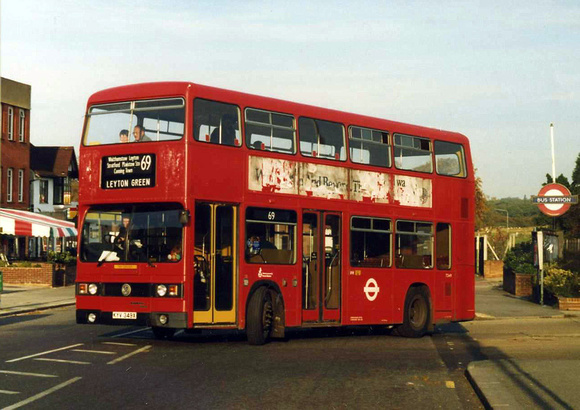 Route 69, London Transport, T349, KYV349X, Chingford