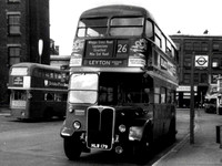 Route 26, London Transport, RT192, HLW179, Aldgate