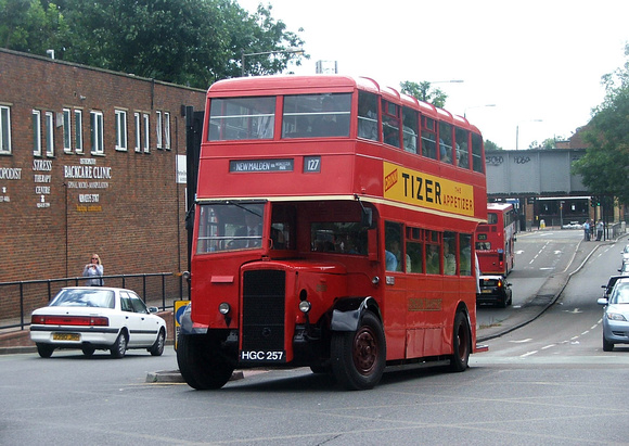 Route 127, London Transport, D130, HGC257, Worcester Park