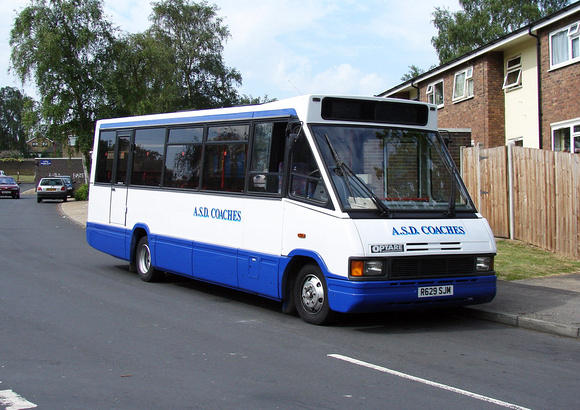 Route M1, ASD Coaches, R629SJM, Lordswood