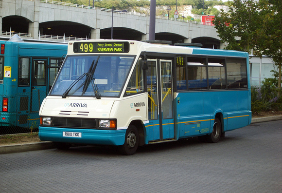 Route 499, Arriva Kent Thameside 1610, R810TKO, Bluewater