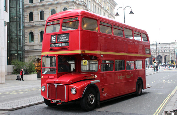 Route 15, Stagecoach London, RM1933, ALD933B, Charing Cross