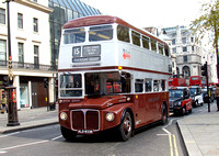 Route 15, East London ELBG, RM1933, ALD933B, Charing Cross