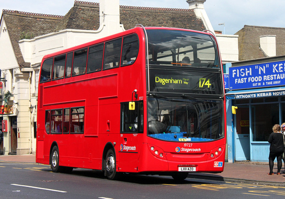 Route 174, Stagecoach London 19727, LX11AZO, Romford Station