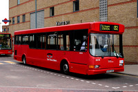 Route 132, East Thames Buses, DC14, V437KGF, Bexleyheath