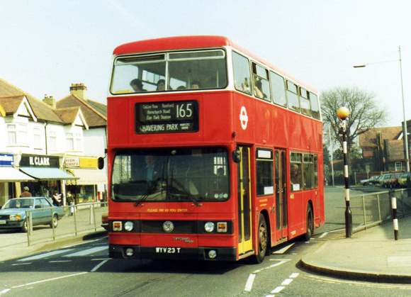 Route 165, London Transport, T23, WYV23T, Hornchurch