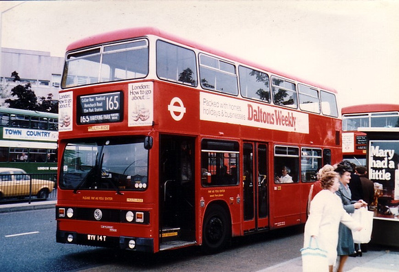 Route 165, London Transport, T31, WYV31T
