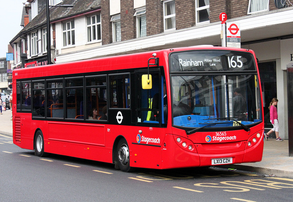 Route 165, Stagecoach London 36565, LX13CZH, Hornchurch