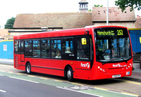 Route 252, First London, DML44080, YX58HVK, Romford
