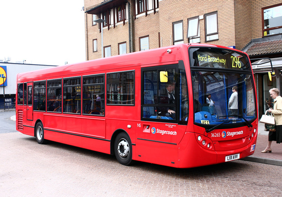 Route 296, Stagecoach London 36265, LX11AVV, Romford