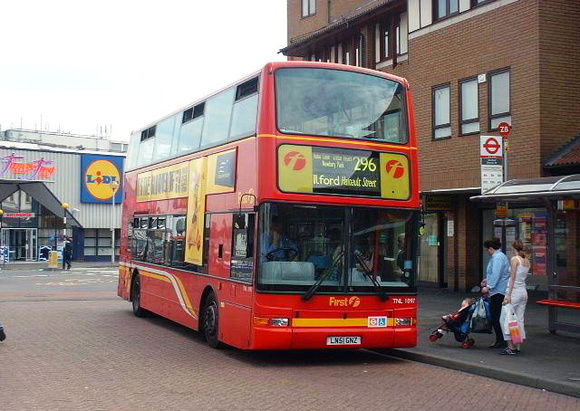 Route 296, First London, TNL1097, LN51GNZ, Romford
