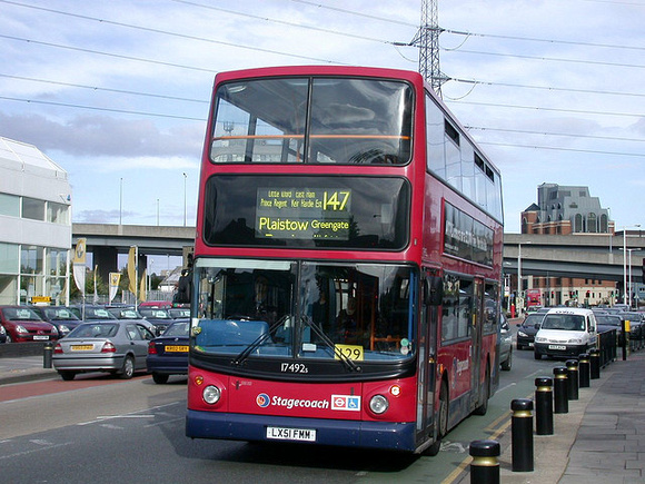 Route 147, Stagecoach London 17492, LX51FMM