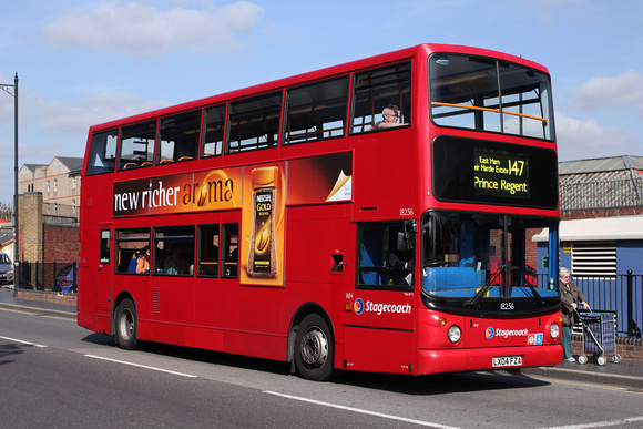 Route 147, Stagecoach London 18256, LX04FZA, East Ham