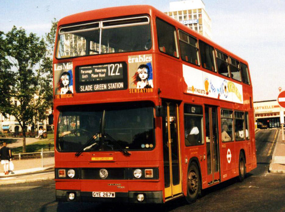 Route 122A, London Transport, T267, GYE267W