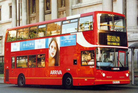 Route N29, Arriva London, DLA195, W395VGJ, Trafalgar Square