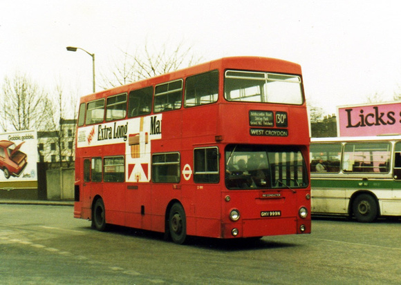 Route 130B, London Transport, DM999, GHV999N, Croydon