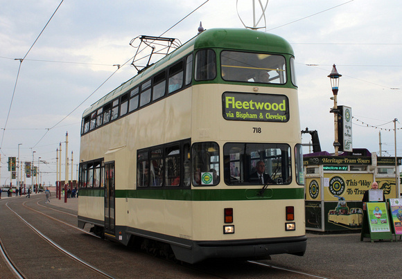 Blackpool Tram, 718, Pleasure Beach