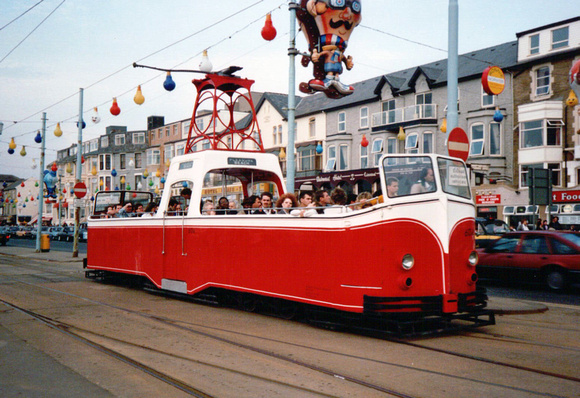 Blackpool Tram 604, Manchester Square