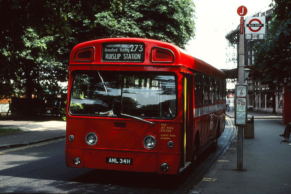 Route 273, London Transport, SM34, AML34H