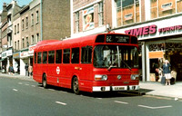 Route 82, London Transport, LS85, OJD885R, Hounslow
