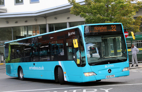 Route 32, Arriva The Shires 3012, BJ12YPX, High Wycombe