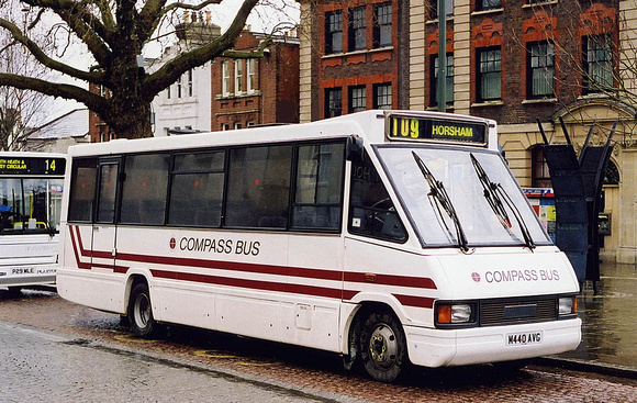 Route 109, Compass Bus, M440AVG, Horsham