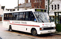 Route 52, Compass Bus, T422ADN, Horsham