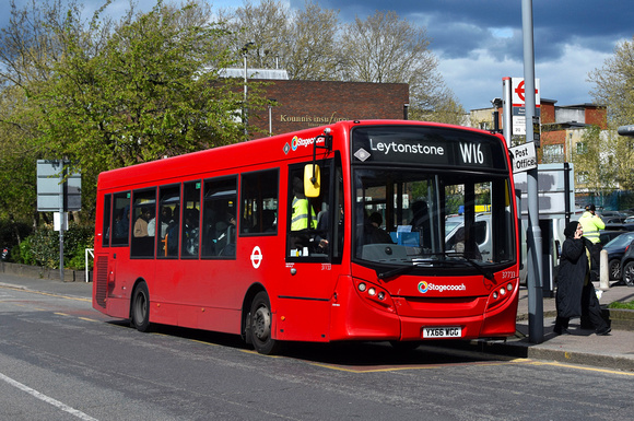 Route W16, Stagecoach London 37733, YX66WGG, Walthamstow