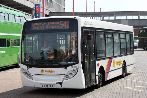 Route 541, Trustybus, EDS23, BX58BEY, Harlow Bus Station