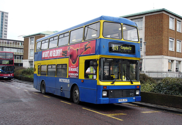 Route 409, Metrobus 826, P826SGP, Croydon