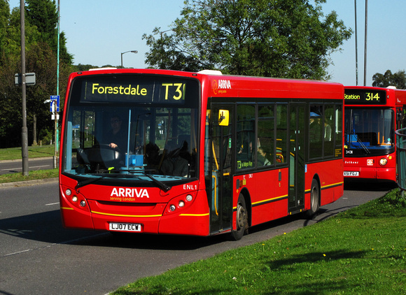 Route T31, Arriva London, ENL1, LJ07ECW, Addington Village