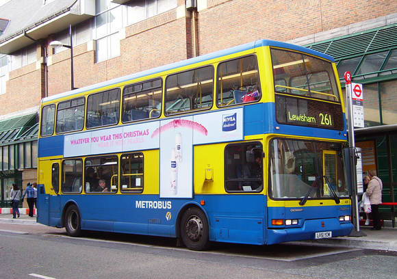 Route 261, Metrobus 426, LV51YCM, Bromley