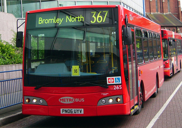 Route 367, Metrobus 265, PN06UYV, Croydon