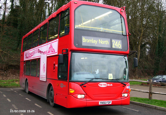 Route 246, Metrobus 939, YN56FDP, Westerham