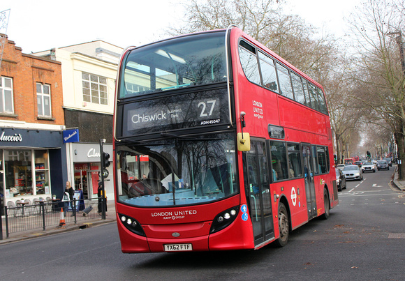 Route 27, London United, ADH45047, YX62FTF, Turnham Green