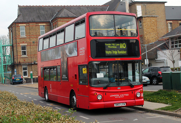 Route 110, London United RATP, TA342, SN03LFM, West Middlesex Hospital