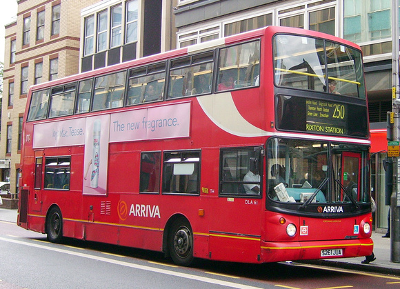 Route 250, Arriva London, DLA61, S261JUA, Croydon