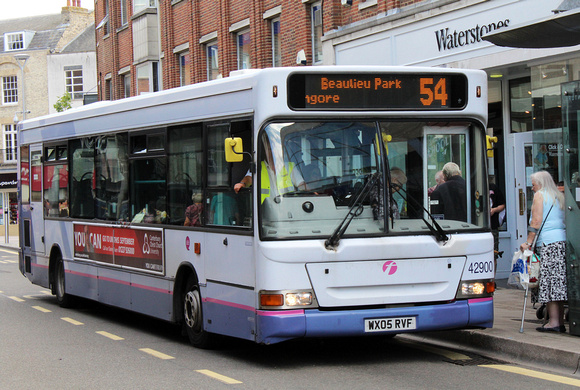 Route 54, First Essex 42900, WX05RVF, Chelmsford
