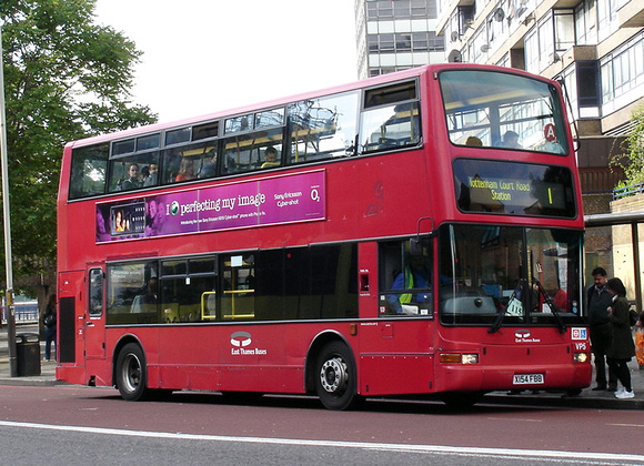 Route 1, East Thames Buses, VP5, X154FBB, Elephant & Castle