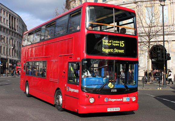 Route 15, Stagecoach London 17370, Y509NHK, Trafalgar Square