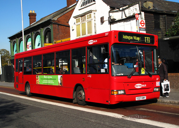 Route T33, Metrobus 327, V327KMY, Croydon