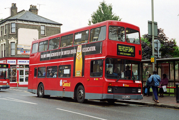 Route 345, London Central, NV28, N528LHG, Clapham Junction