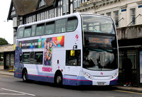Route 8A, First Essex 33573, SN58NR, Pitsea