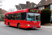 Route 382, Arriva London, PDL144, SN06BPZ, Finchley