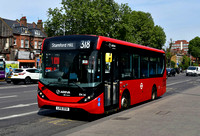 Route 318, Arriva London, EN34, LK16BXW