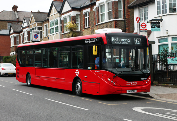 Route H37, London United RATP, DXE30350, YX19OLC, Isleworth