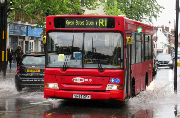 Route R1, Metrobus 252, SN54GPX, Orpington
