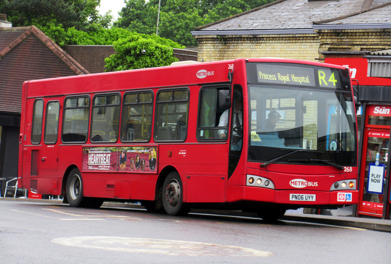 london-bus-routes-latest-photos-april-may-2020-route-r4-metrobus